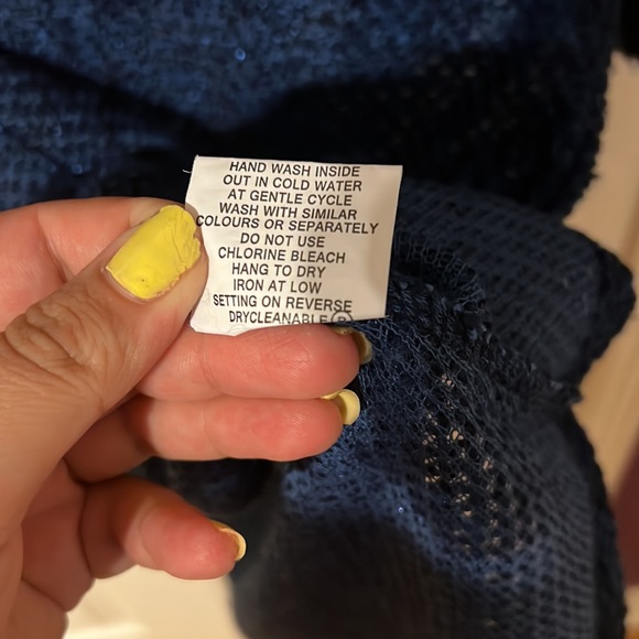 Shimmery Sweater Dress - Picture 5 of 5